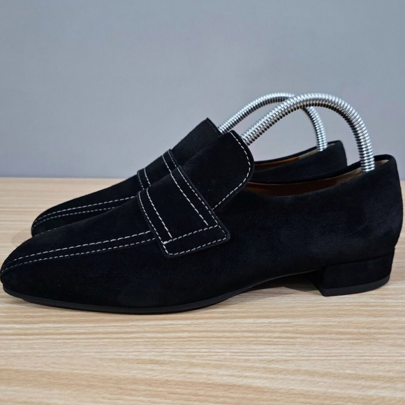 Aquatalia Loafer Trisha Block Heel Pump Womens Black Suede Shoe Size 8.5 - Picture 1 of 13